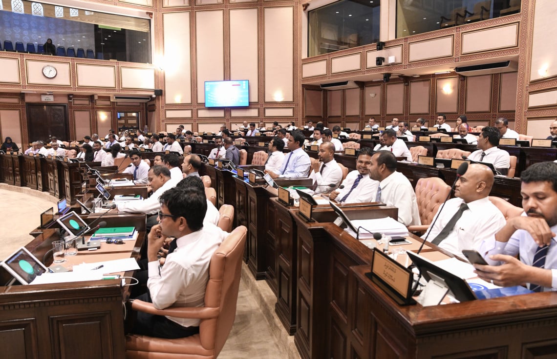 އަންނަ އަހަރު ނުވަ ދާއިރާއަކުން މިނިމަމް ވޭޖް ކަނޑައަޅަން ލާޒިމުކޮށްފި