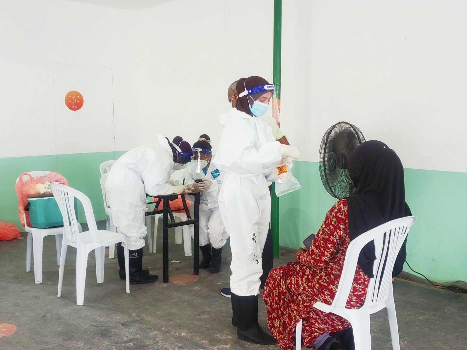 ކޮވިޑް-19: ޖުމްލަ 74 މީހަކު މިއަދު ޕޮޒިޓިވް