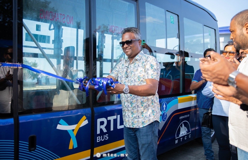 ދުވާލެއްގެމައްޗަށް ވިލިމާލޭ ބަހުގެ ހިދުމަތް ހޯދާ މީހުންގެ އަދަދު ހާހުން މަތީގައި