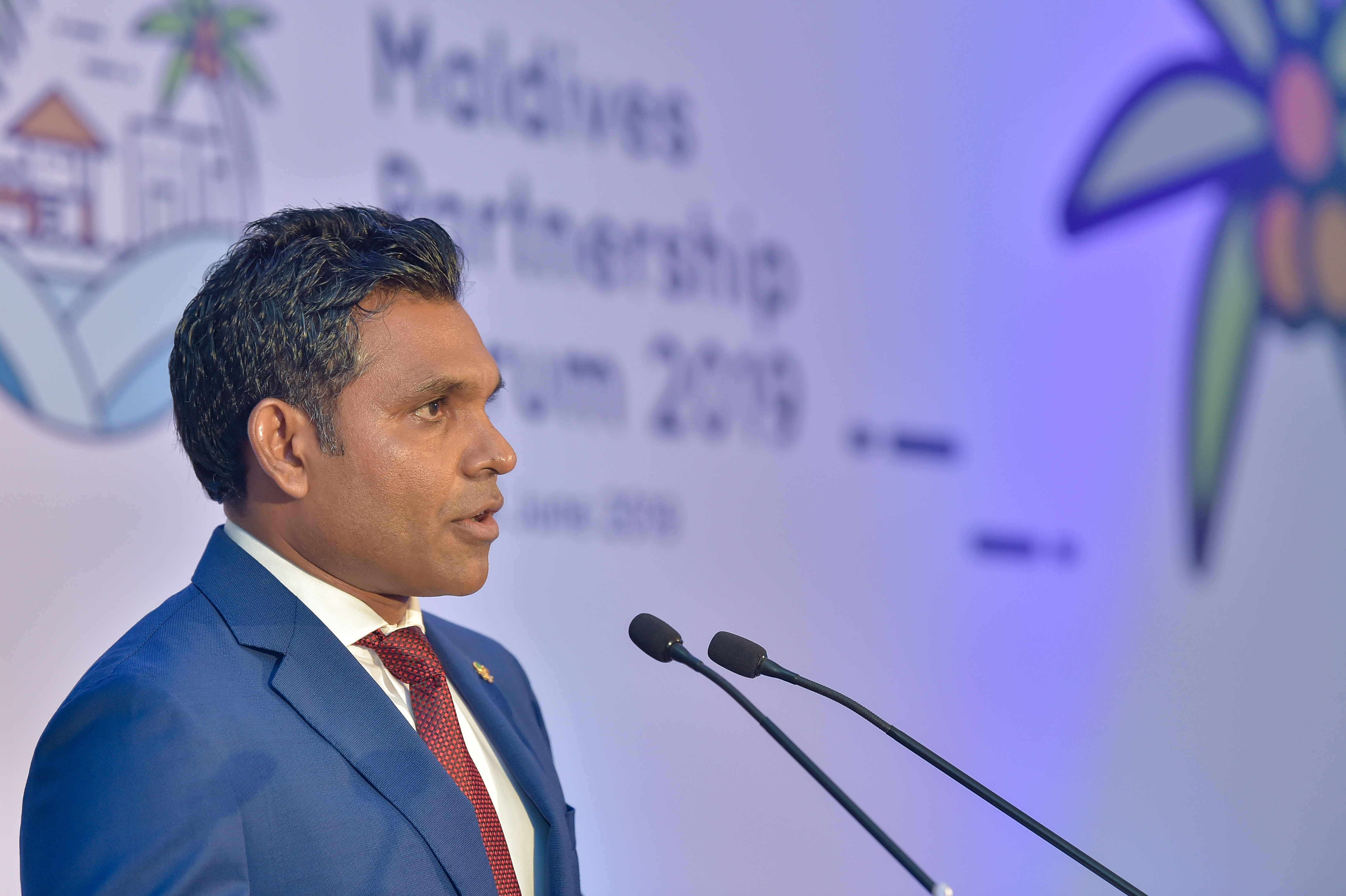 ސަރުކާރުގެ ސިޔާސަތަކީ މާލެއާއި އަތޮޅުތެރޭގެ ފަރަގު ކުޑަކުރުން: ފައިސަލް