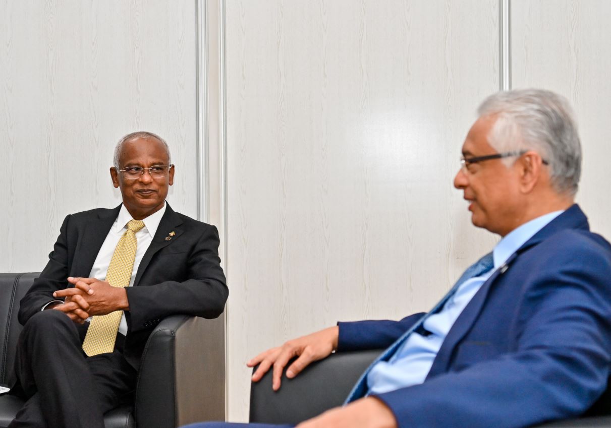 ރާއްޖެއާއި މޮރިޝަސްގެ ގުޅުން އިތުރަށް ބަދަހިކުރުމާއި ގުޅޭގޮތުން މަޝްވަރާކޮށްފި