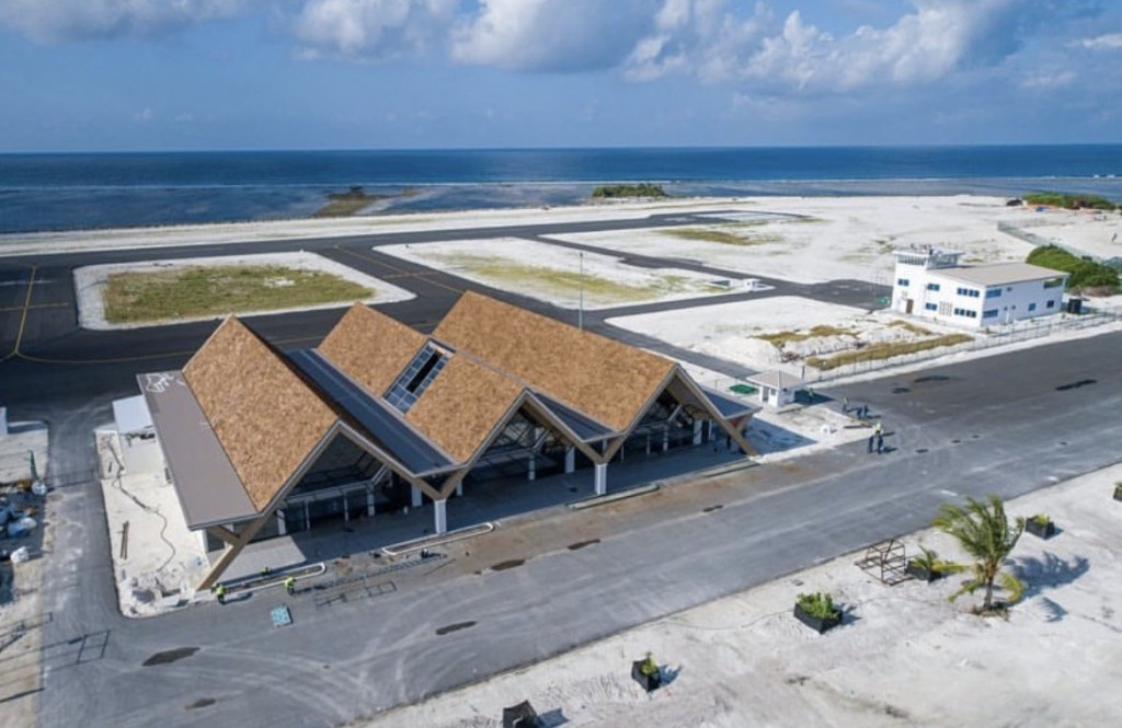 ފަރެސްމާތޮޑާ އެއާޕޯޓް ކައިރިން ގެސްޓްހައުސް ވިޔަފާރިއަށް ބިން ދޫކުރަނީ