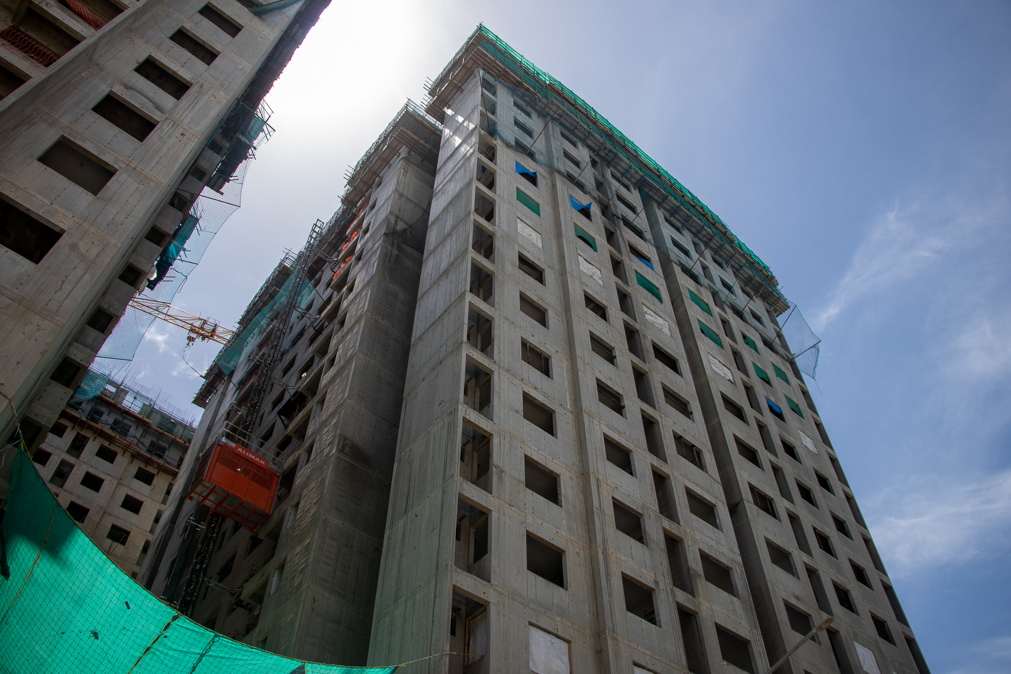 ހުރިހާ ޓަވަރެއްގެ މަސައްކަތް ދަނީ ކުރަމުން; އަހަރު ނިމެންވާއިރަށް 8 ޓަވަރު ނިމޭނެ: އެފްޑީސީ